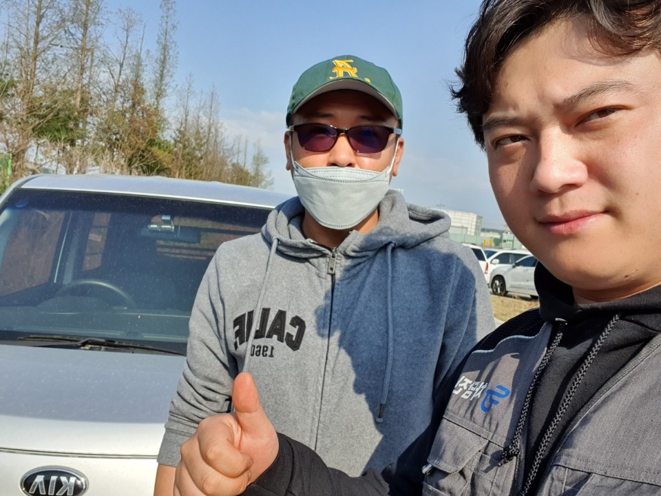 수원중고차 고객님의 캠핑용으로 선택하신 기아 레이밴 중고 차품딜 후기!
