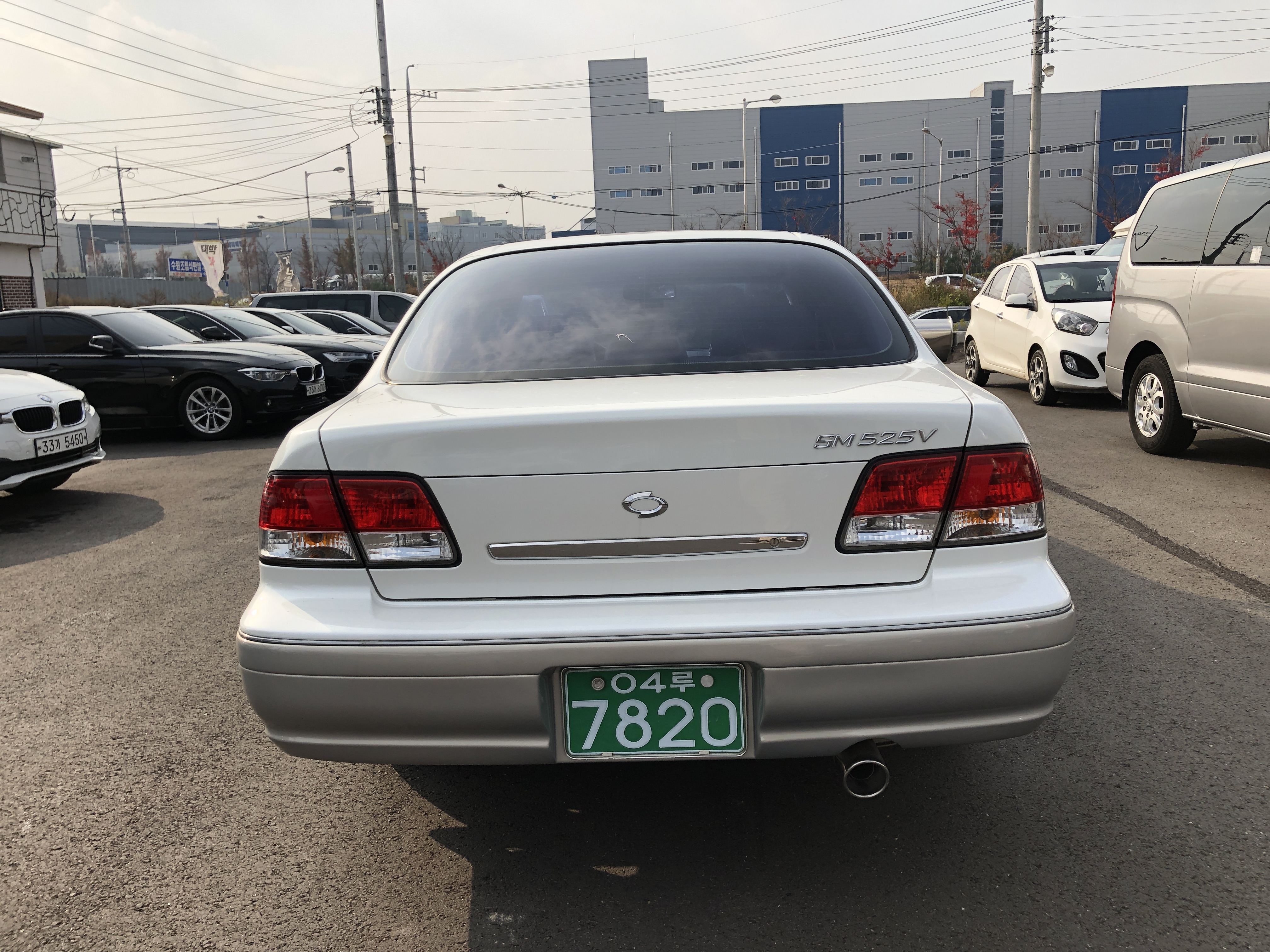 cjqvx7BMRUWY.jpg