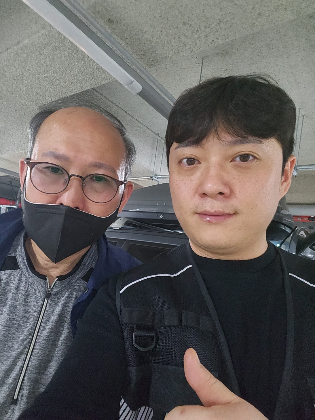 옵션 좋은 올뉴카니발 중고차 할부로~