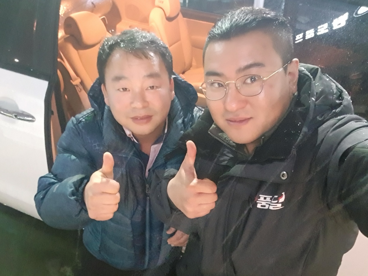 수원중고차 고객님의 현명한 선택! 기아 더뉴카니발 9인승 럭셔리 중고 차품딜 후기!