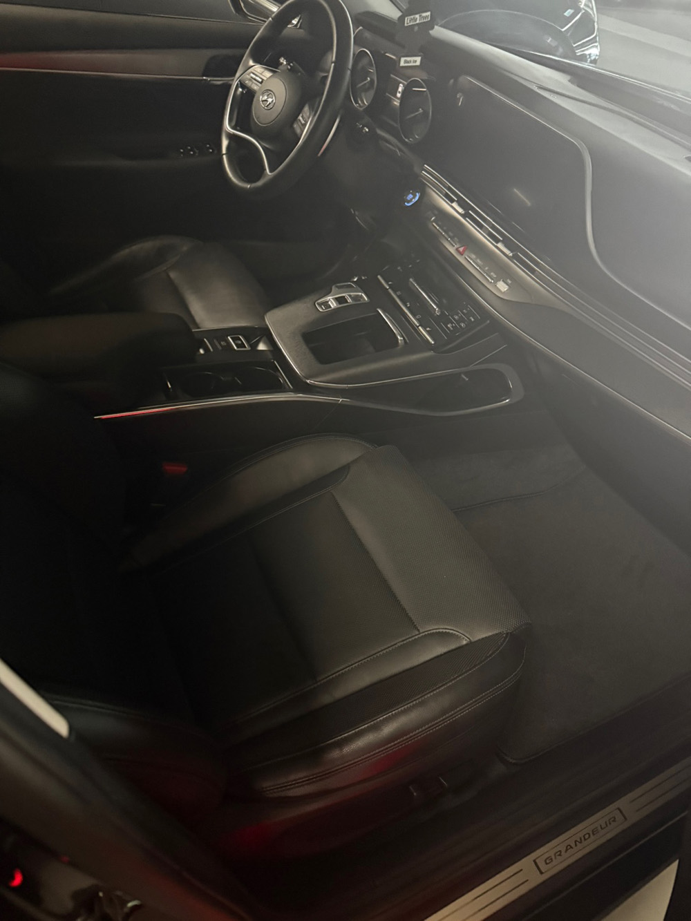 2av73rsli2r9598971.jpg