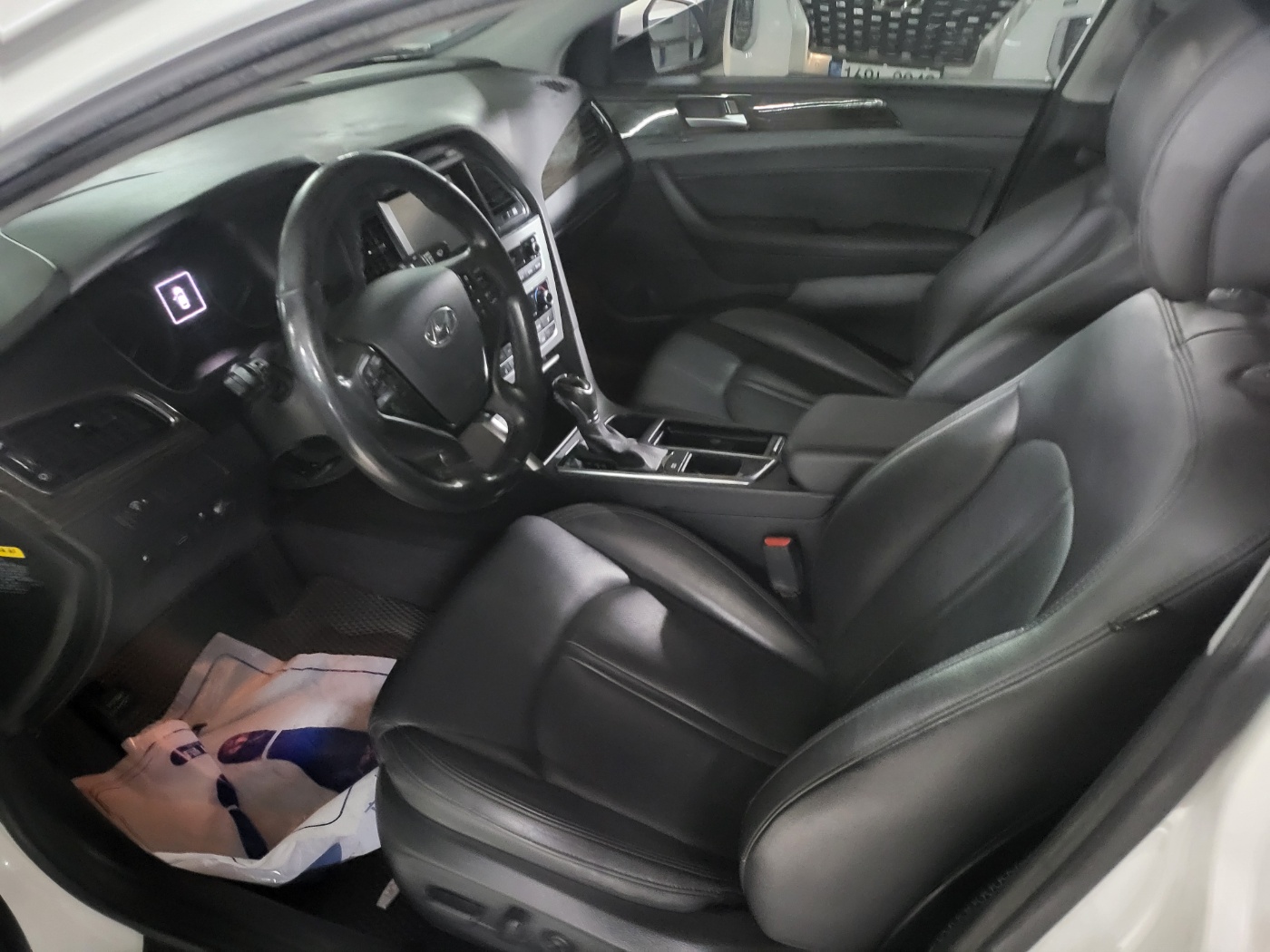 68mv2emr9w9c680325.jpg