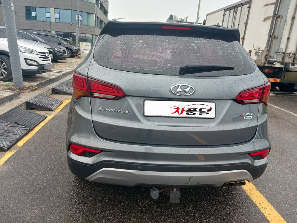2qvhumuemv1a808618.jpg