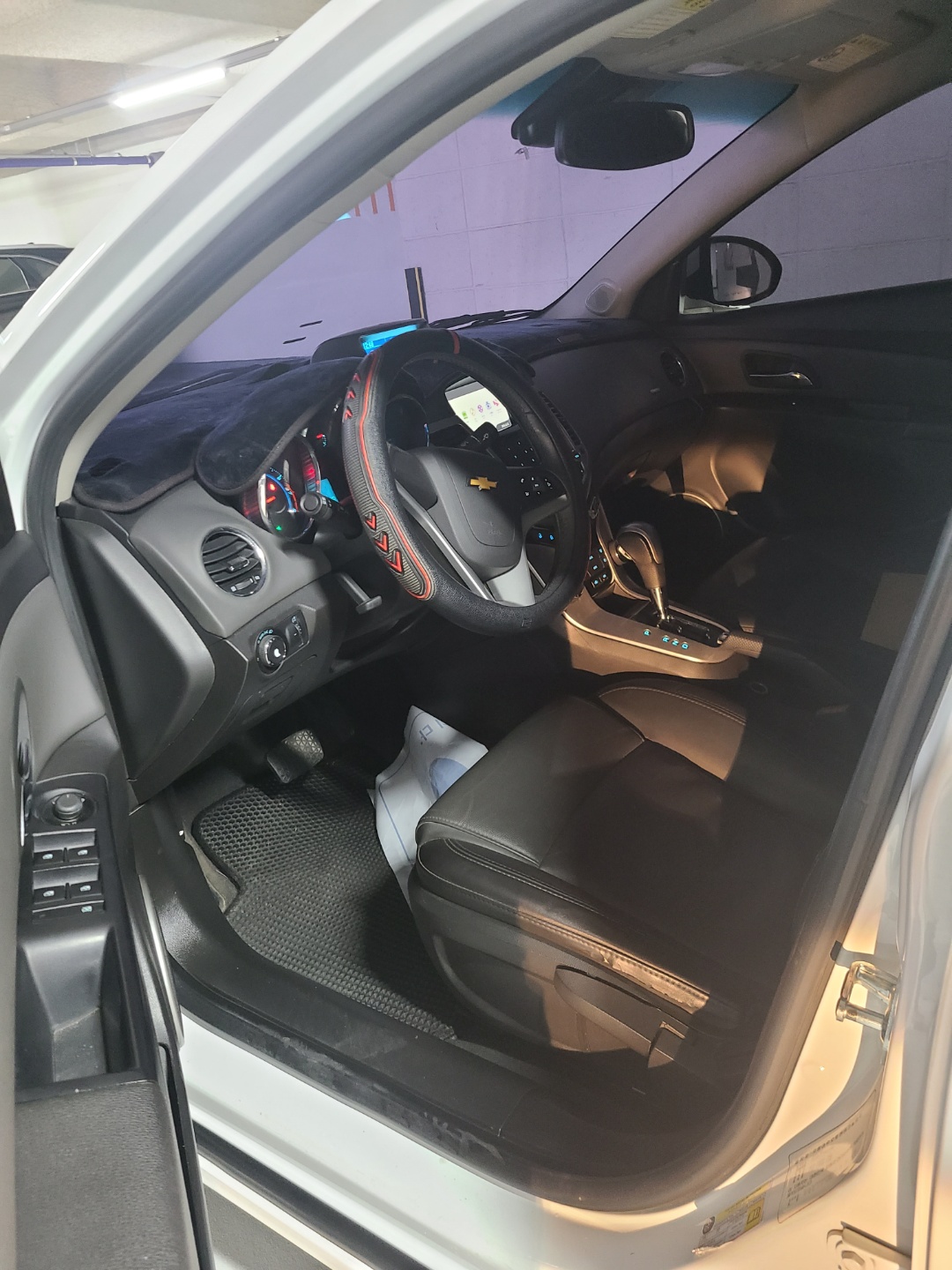 1waib2hsxjvu.jpg
