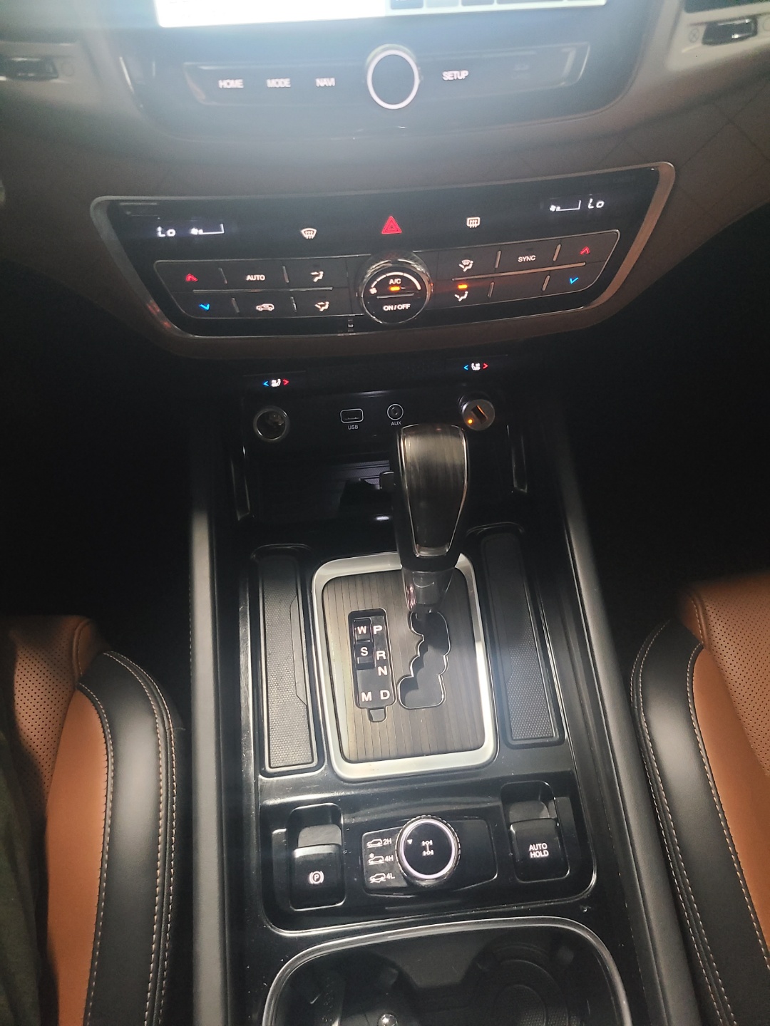 121qxqt2i8qa.jpg