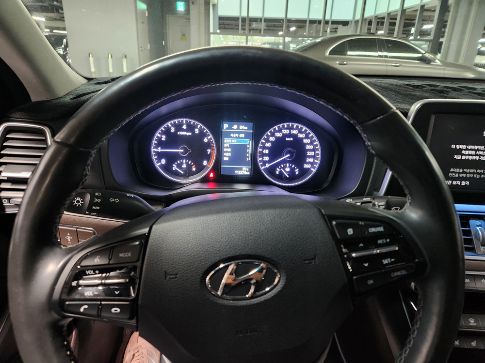 46u11ci875zx256637.jpg