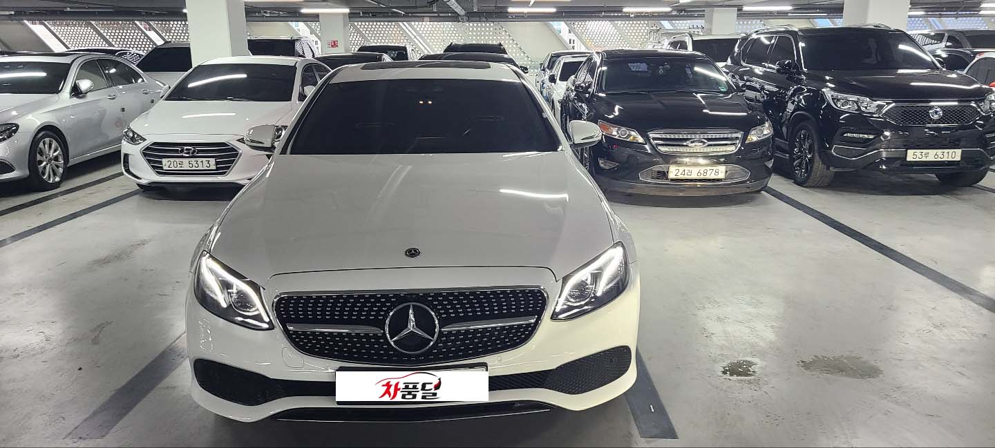 저렴한 벤츠 E220D 중고차 선택하다